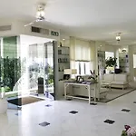 Il Negresco Hotel 4*